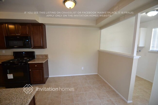 Photo - 10127 Foothill Blvd