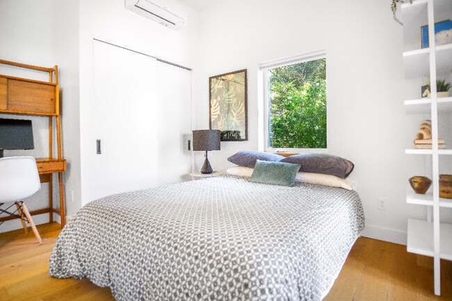 Photo - 3917 NE 12th Ave