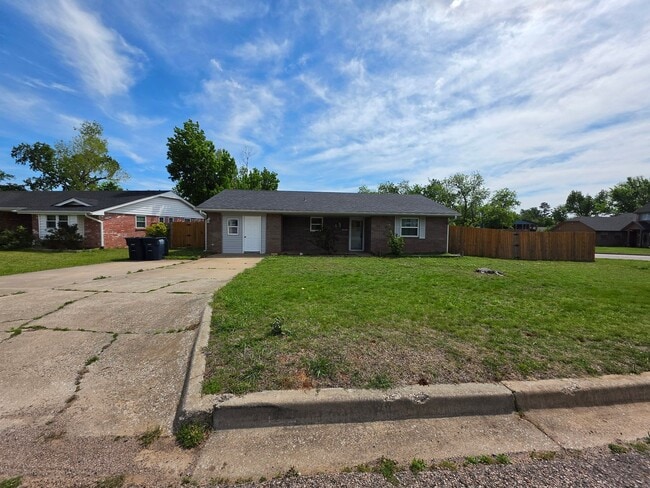 Photo - Cute 4 bedroom home in Shawnee