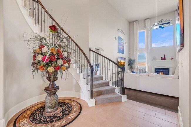 Photo - 2610 Orleans Way