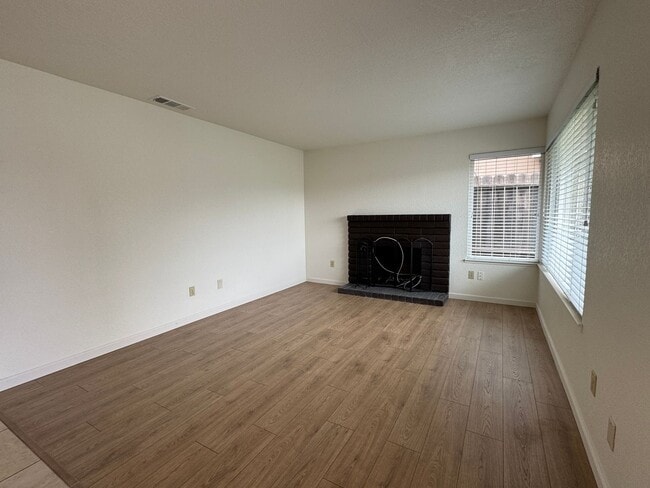 Photo - Four Bedroom, Two Bathroom Home For Rent