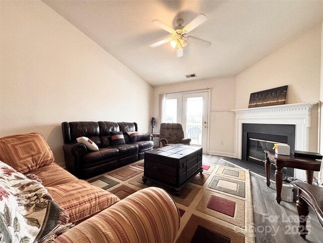 Building Photo - 10626 Hill Point Ct Rental