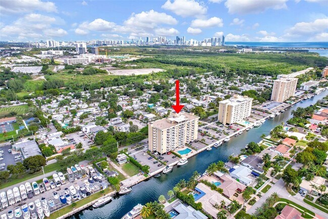 Photo - 2000 NE 135th St Unit 411