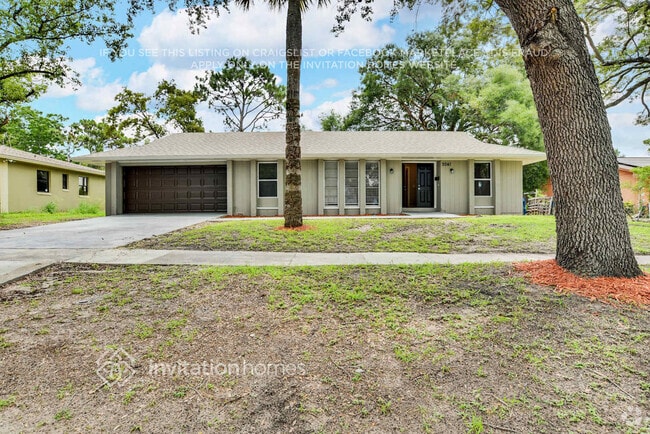 Building Photo - 2041 Dunsford Dr Rental