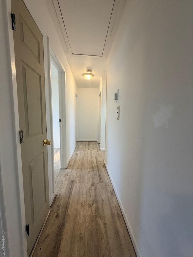 Photo - 717 Doane Ave