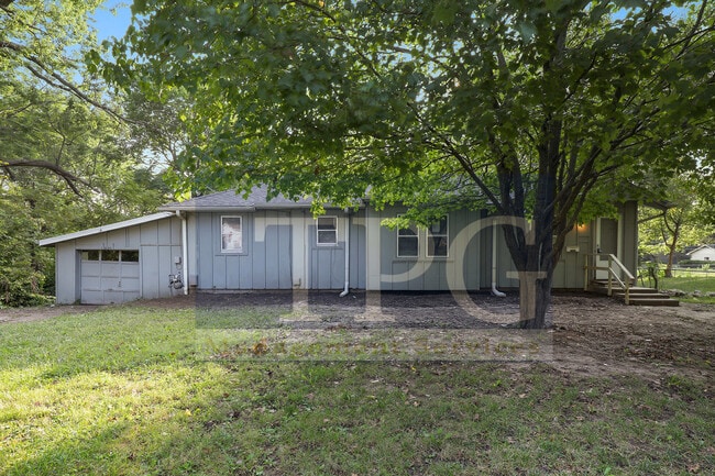 Photo - 13425 Parker Ave House