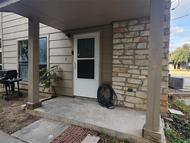 Photo - 2301 Polaris Ave Unit 102