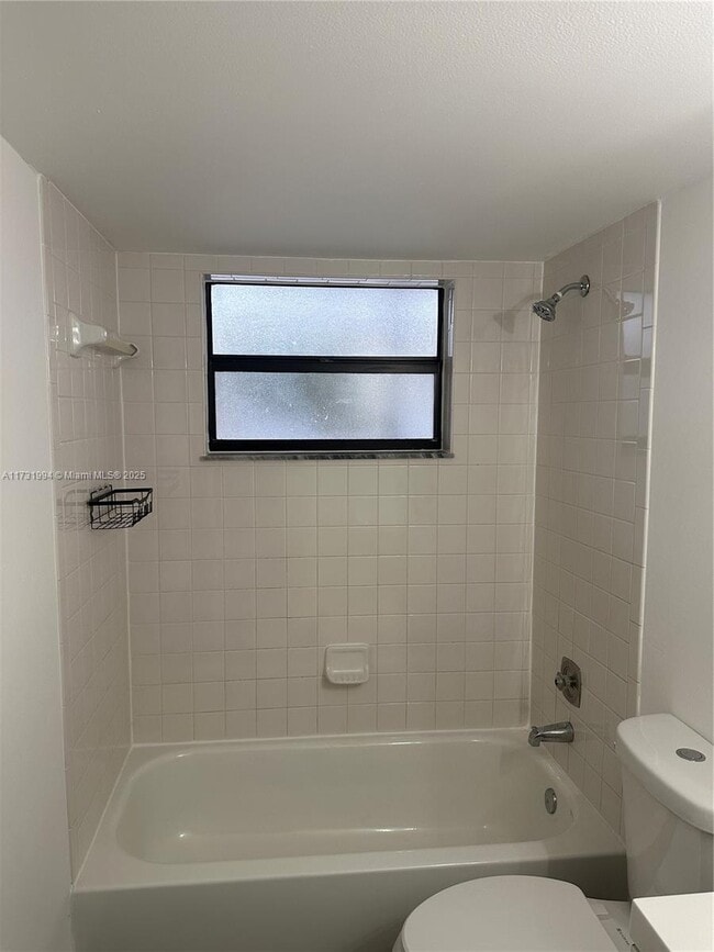 Photo - 10019 Winding Lake Rd Unit 103