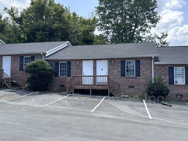 Photo - 1909 Cherokee Rd Unit Apt 4