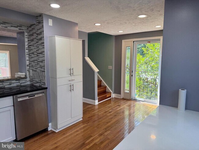 43986 Bonlee Square