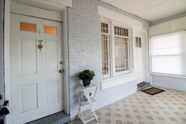 Photo - 6008 Jefferson St