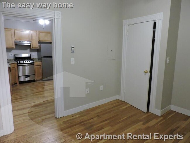 Photo - 26 John F. Kennedy St Unit #3