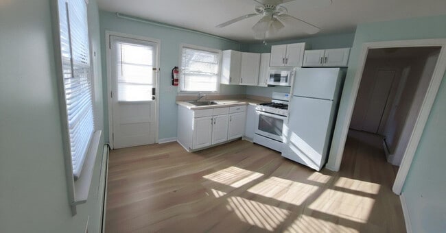 Photo - 211 Sheridan Ave