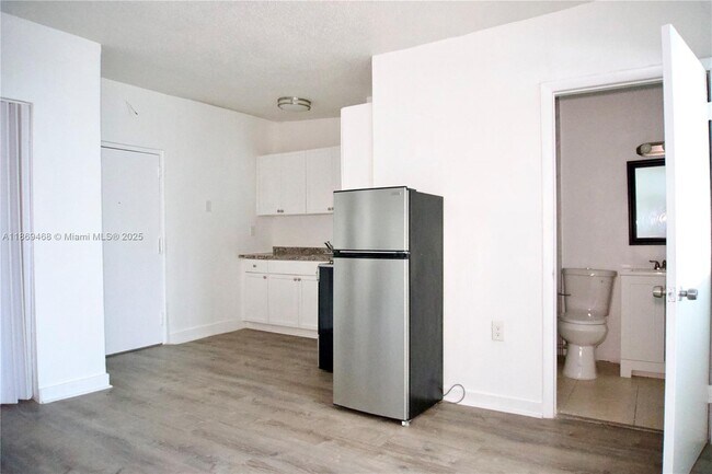 Photo - 501 SW 6th Ct Unidad 105