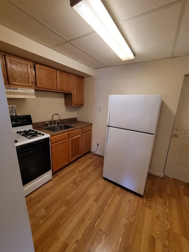 816 Montague Rd