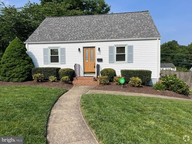 Building Photo - 5626 Tremont Dr Rental