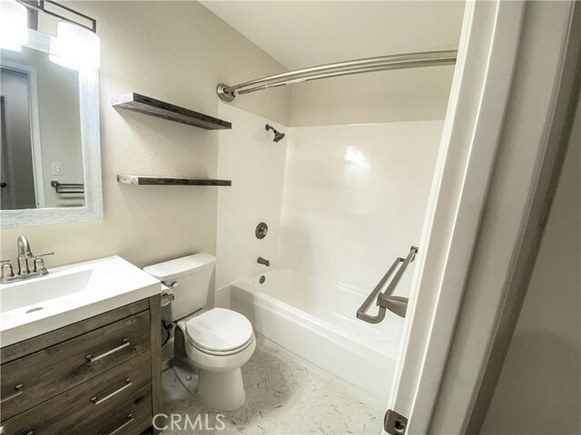 Photo - 19311 Waterbury Ln