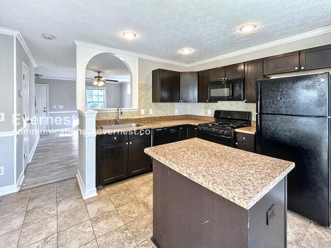 Photo - 113 Oak Grove Pl