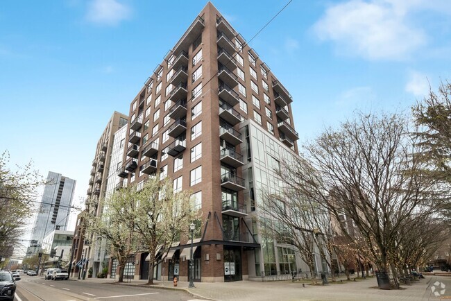 Building Photo - 922 NW 11th Ave Unit PP509 Rental