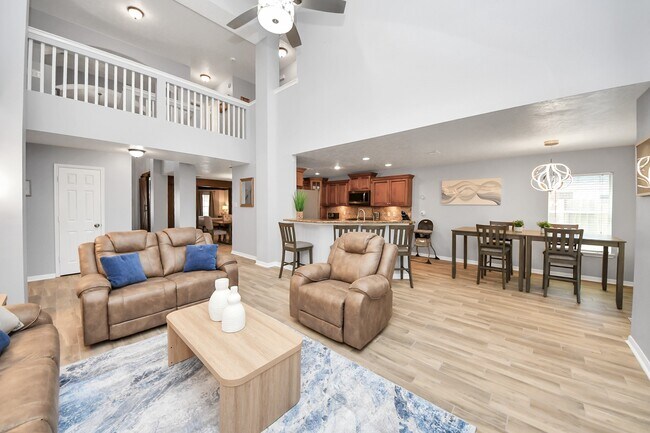 12711 Laurel Bank Way
