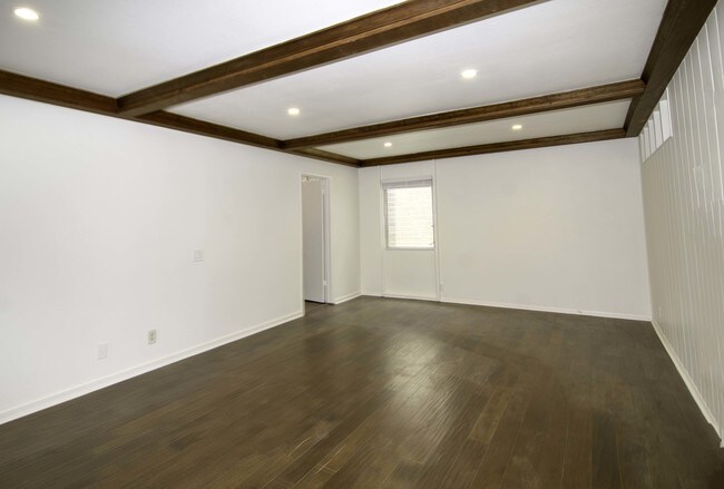 Photo - 9018 Keith Ave Unit 101