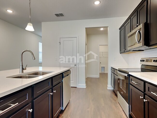 Photo - 133 Elcano Ln