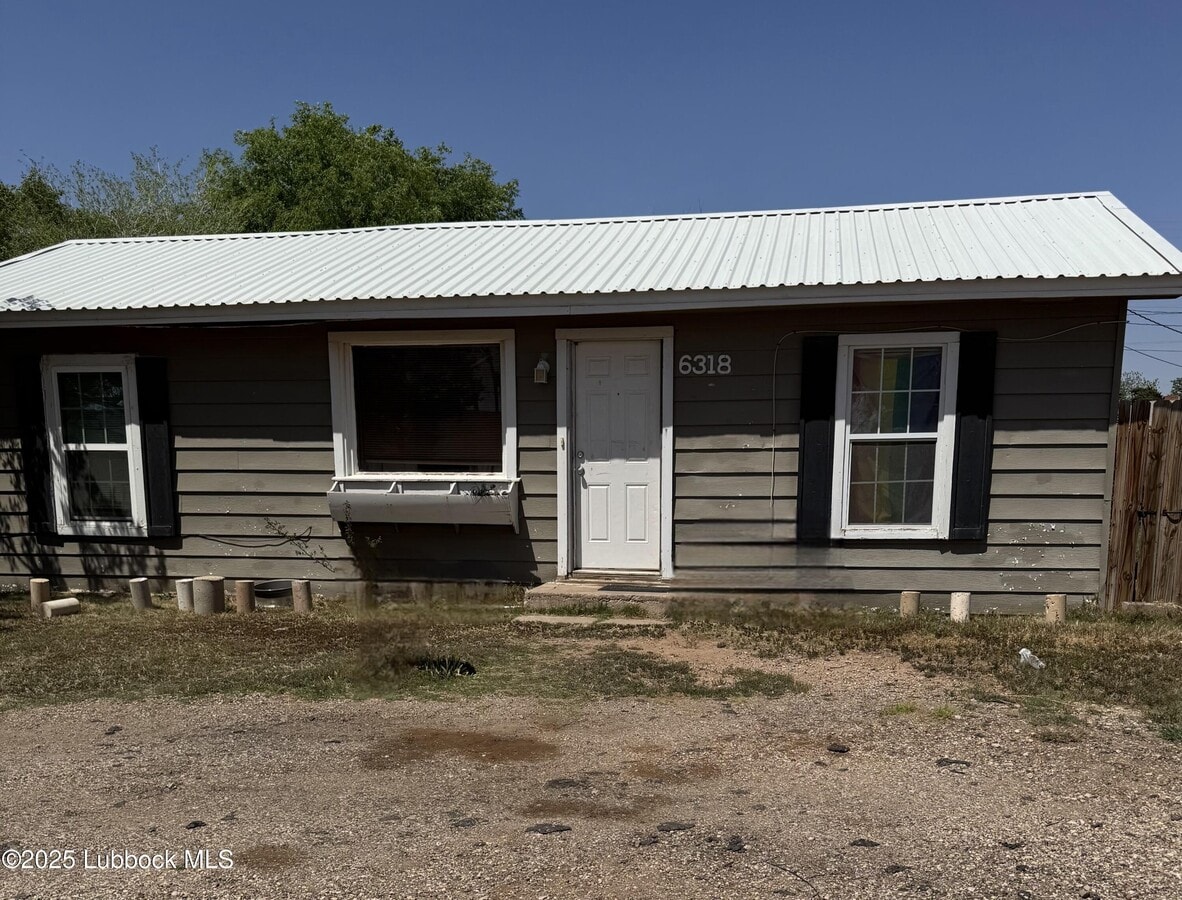 Photo - 6318 25th St House