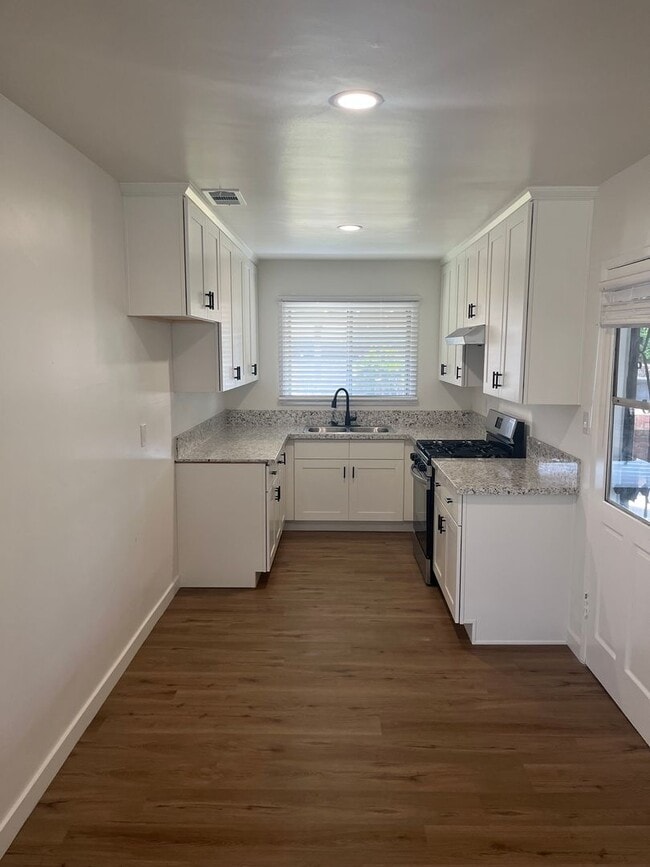 Photo - Lovely 3 Bedroom 1 Bath House with Garage