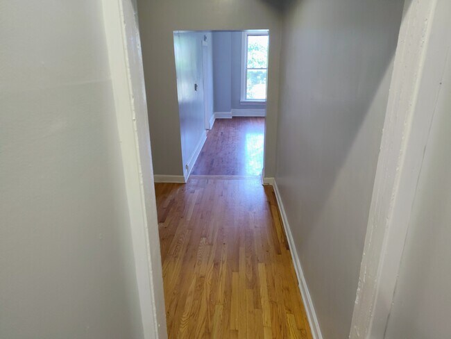 4557 S Wabash Ave Unit 2