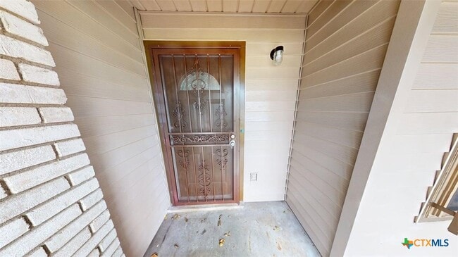 Photo - 2018 Shoemaker Dr