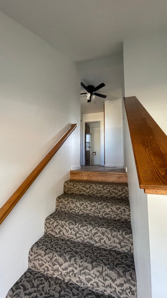 Photo - 711 Hanover St