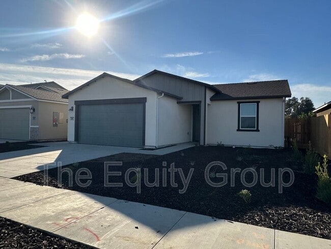 Photo - 2231 N Julieann St