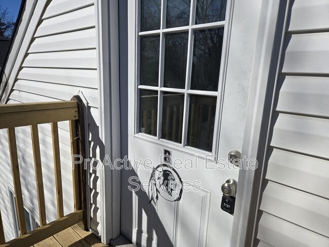 Building Photo - 3625 S Warwick Cir