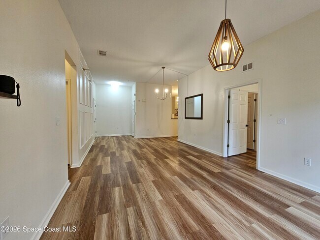 Photo - 4056 Meander Pl