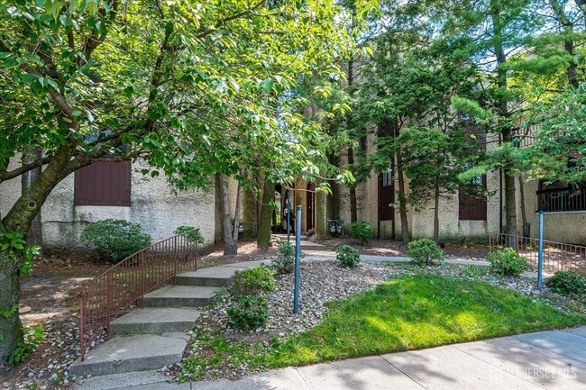 Photo - 57 Smith St Unit 2
