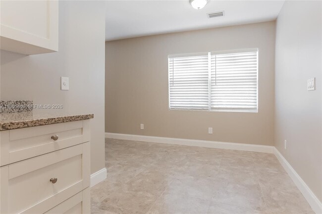 Photo - 402 S 12th St