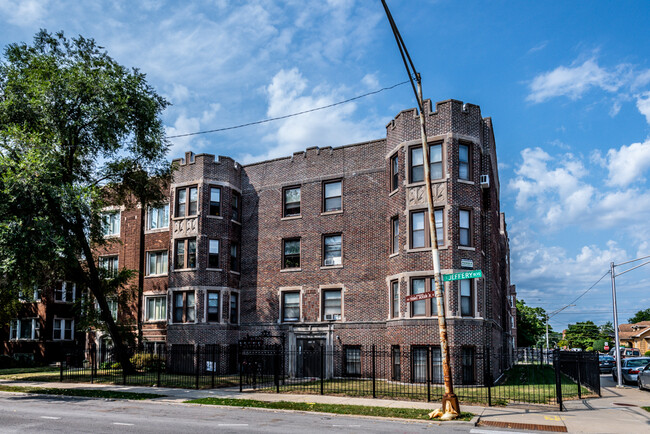 Photo - 7800 S Jeffery Blvd Apartments