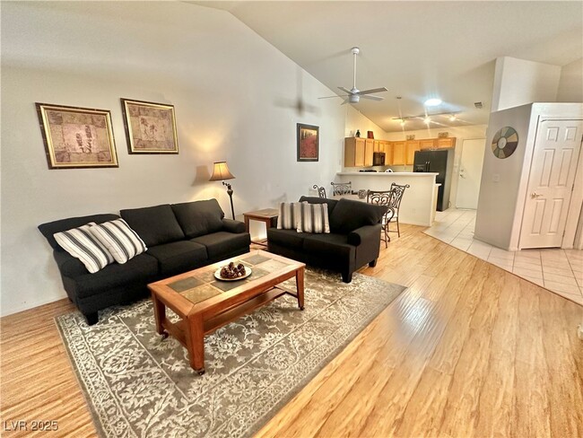 Building Photo - 9708 Fionna Ln Unit 101