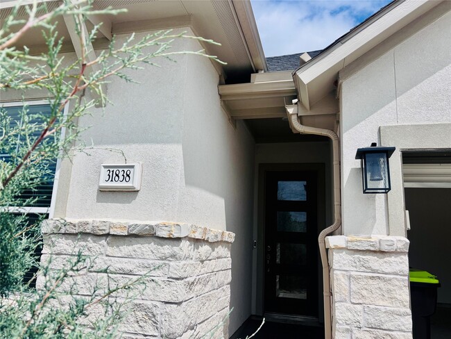 Photo - 31838 Settlers Rdg Ln