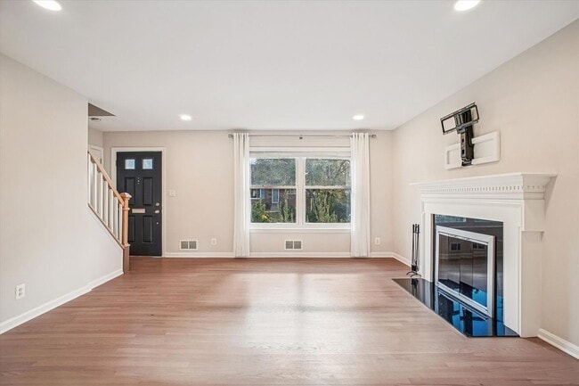 Photo - 4409 Westbrook Ln