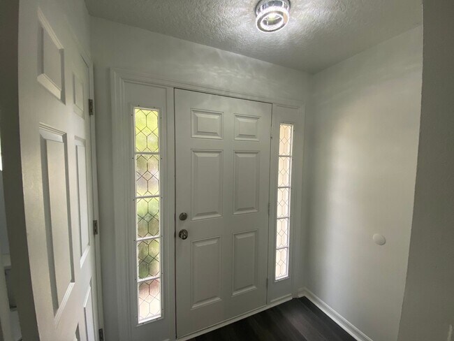 Photo - Welcome Home! Beautiful 3 Bedroom, 2.5 Bat...