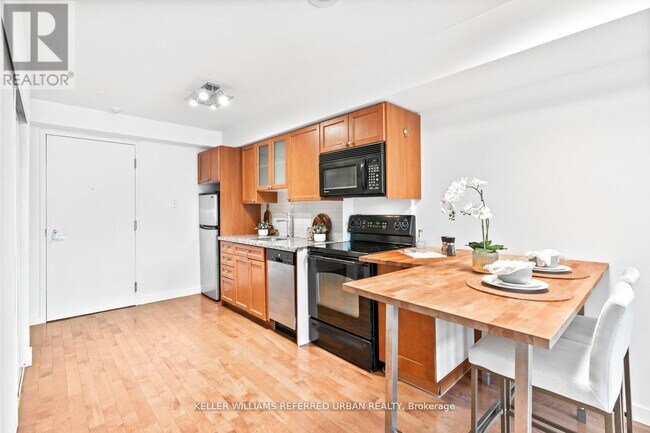 Photo - 1005 King St W Unit 341