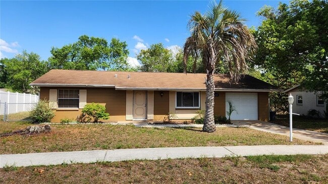 Building Photo - 4518 Yorkshire Ave