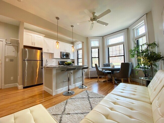 324 Chestnut Hill Ave Unidad 1