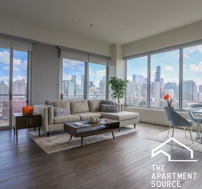 Building Photo - 910 W Huron St Unit 2 BED