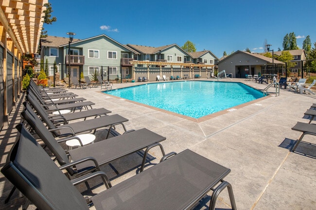 Creekside & Spring Creek apartments — community photo