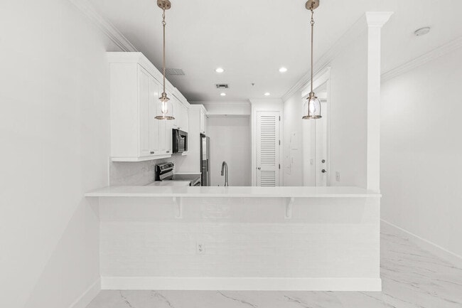 Photo - 47 SW Osceola St Unit 206