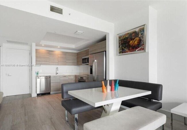 Photo - 121 NE 34th St Unit 1812