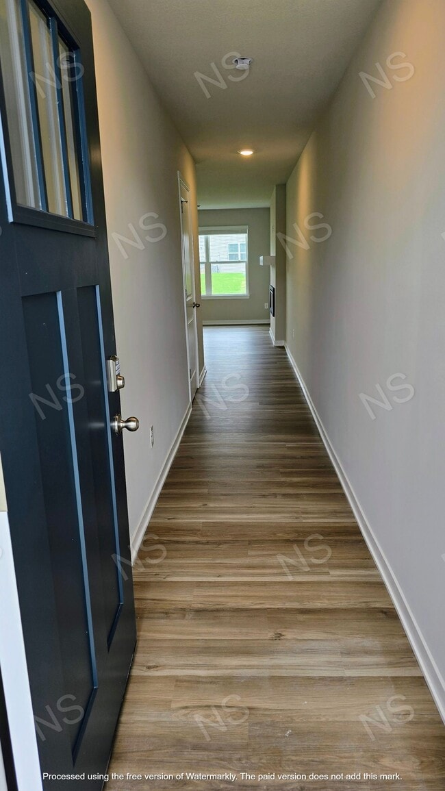 Photo - 523 Kinley Dr