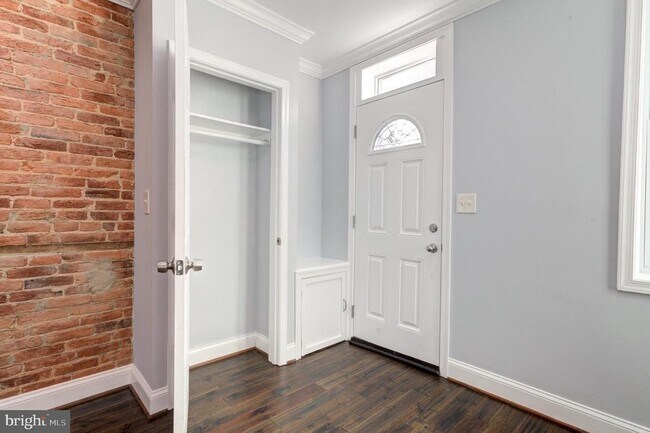 Photo - 3339 Paine St